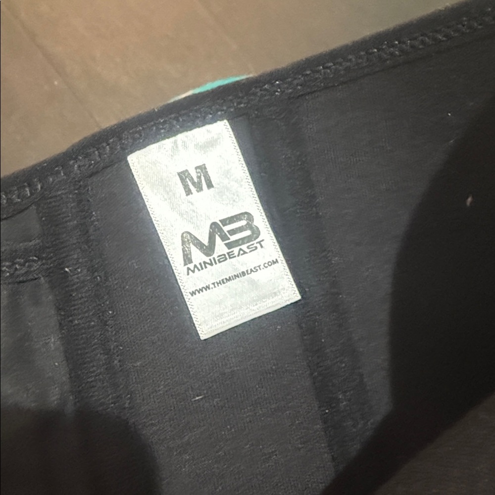 Mini beast Black Waist Trainer with Gold Logo - Picture 3 of 3